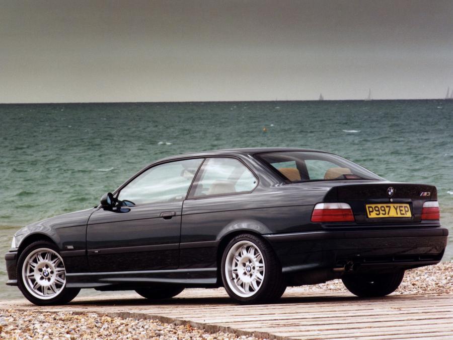  BMW M3 Coupe 1993 года  (UK) (фото 4 из 5)
